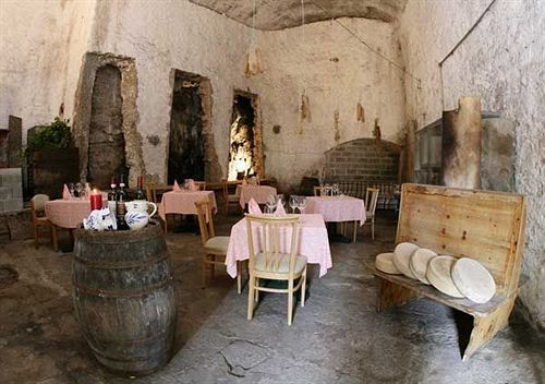Crimea Wine Hotel Chiavenna Zewnętrze zdjęcie